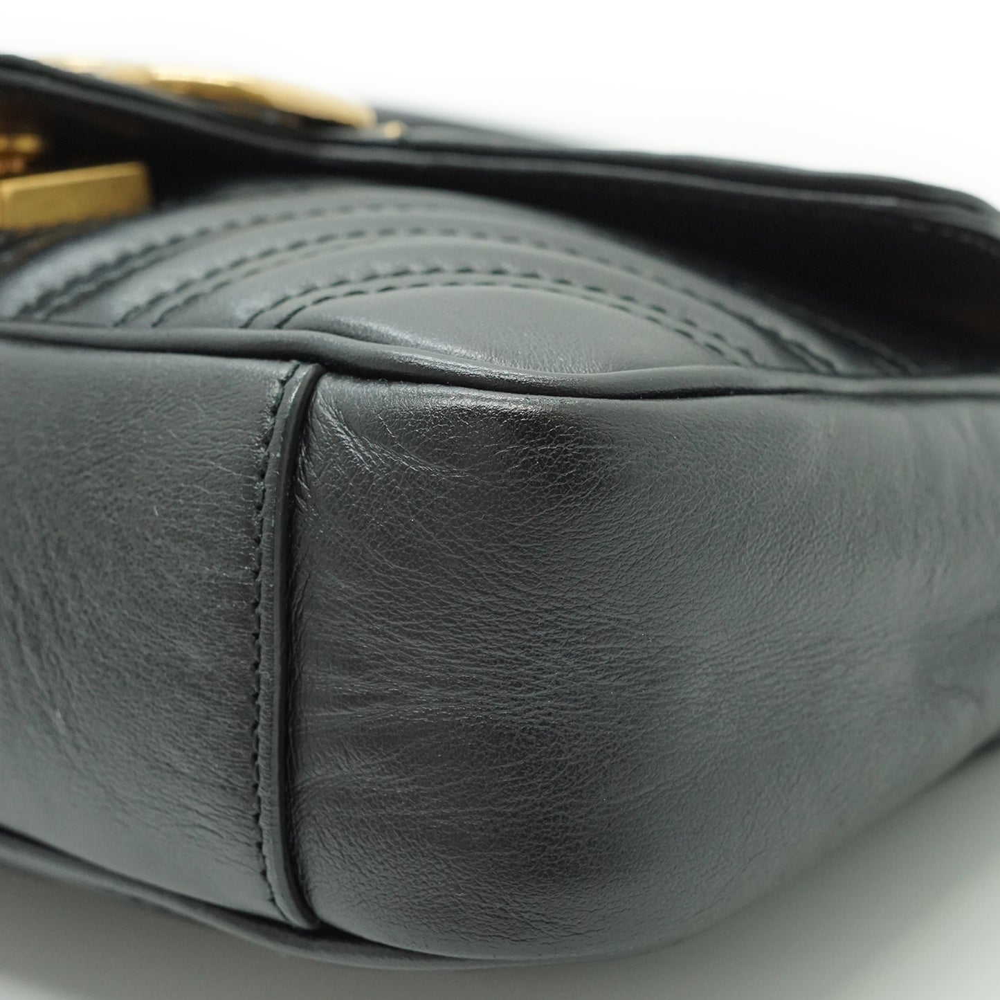 GG Marmont Small Chain Shoulder Bag