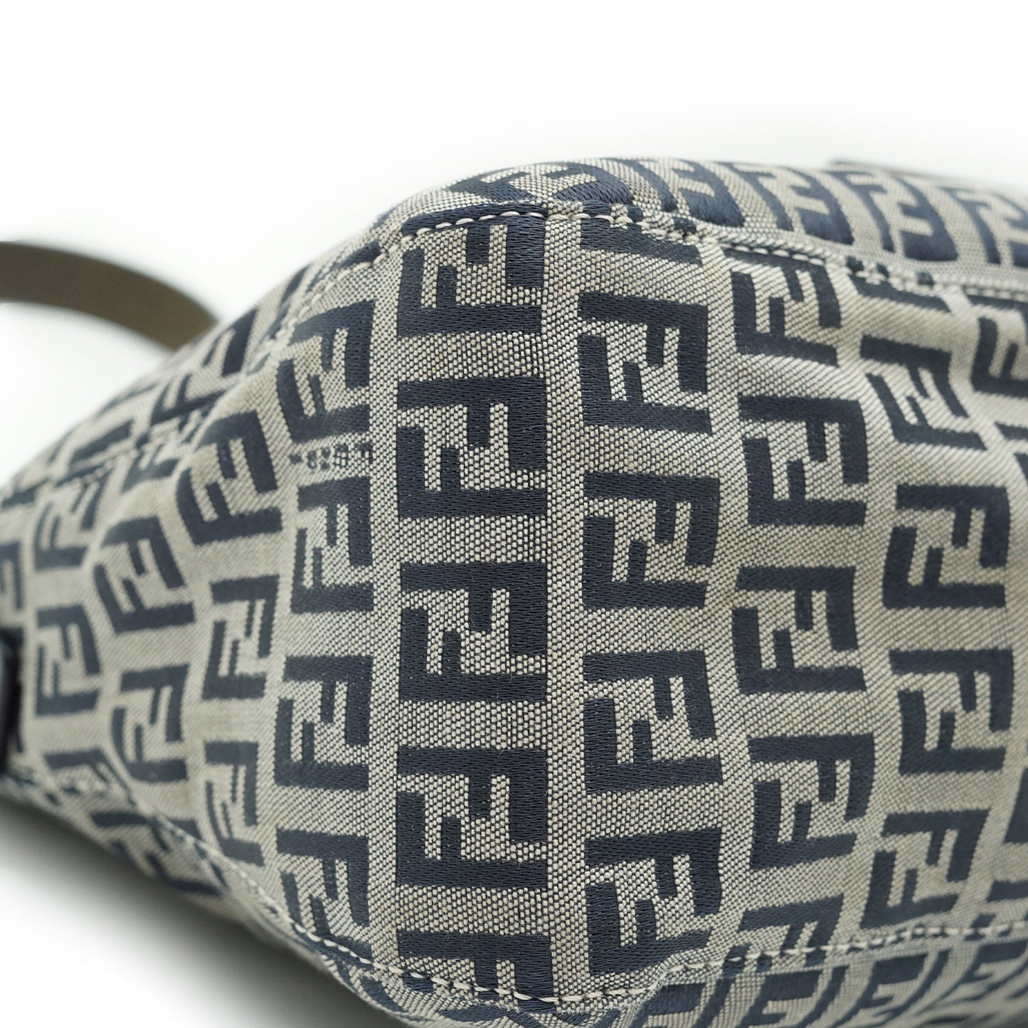 Zucchino Canvas Shoulder Bag