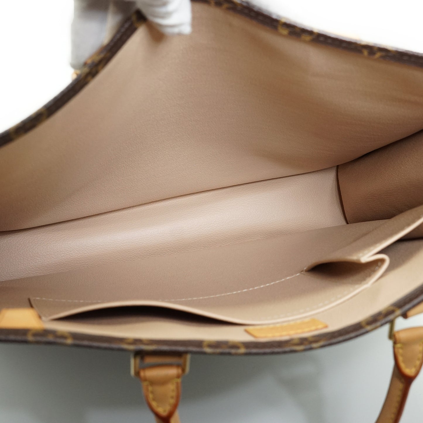 Monogram Sac Plat