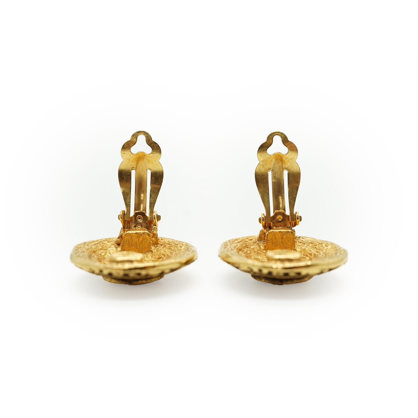 CC Logo Round Clip-on Earrings