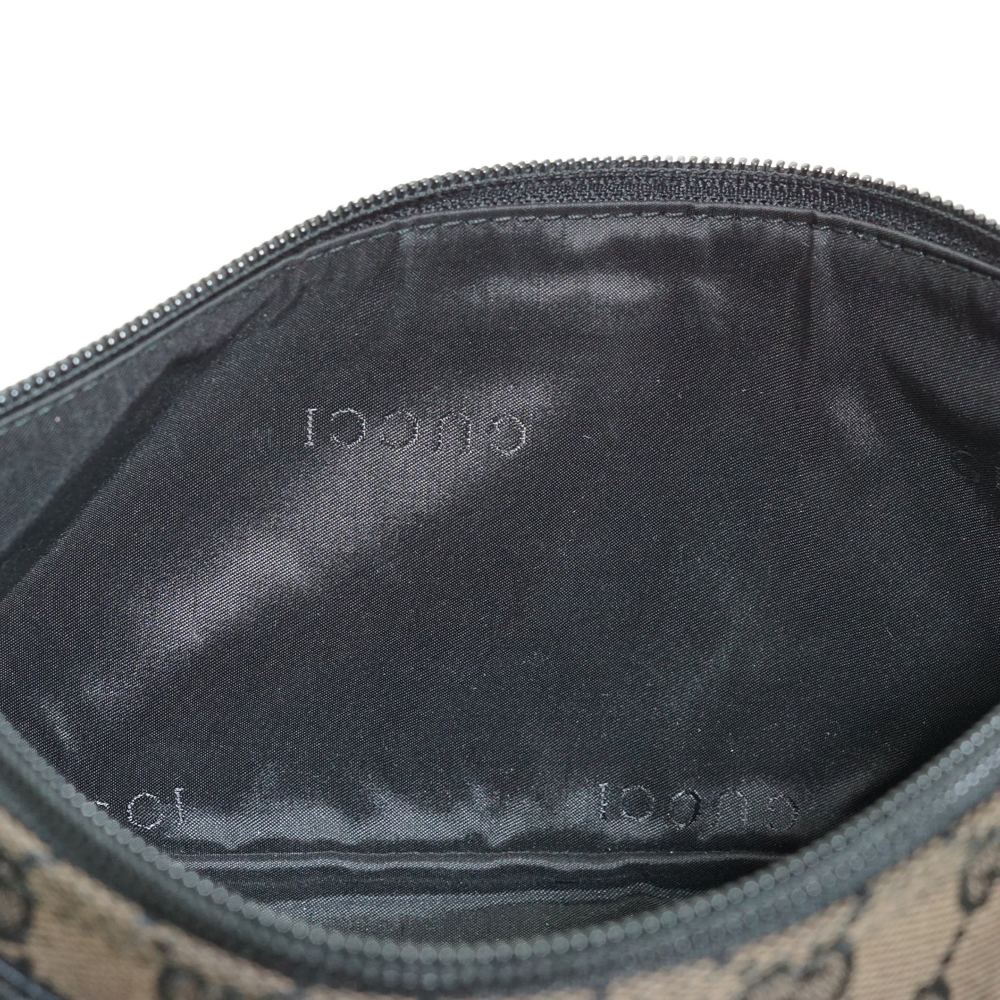 GG Canvas Boat Pochette