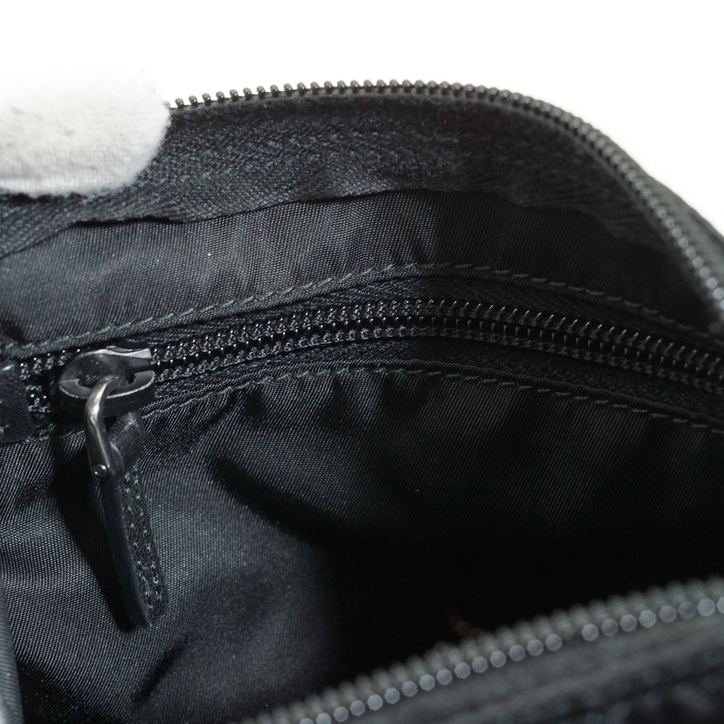 Nylon Pochette