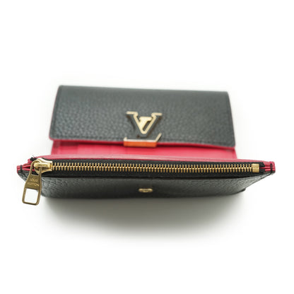Capucines Bicolor Taurillon Compact Wallet