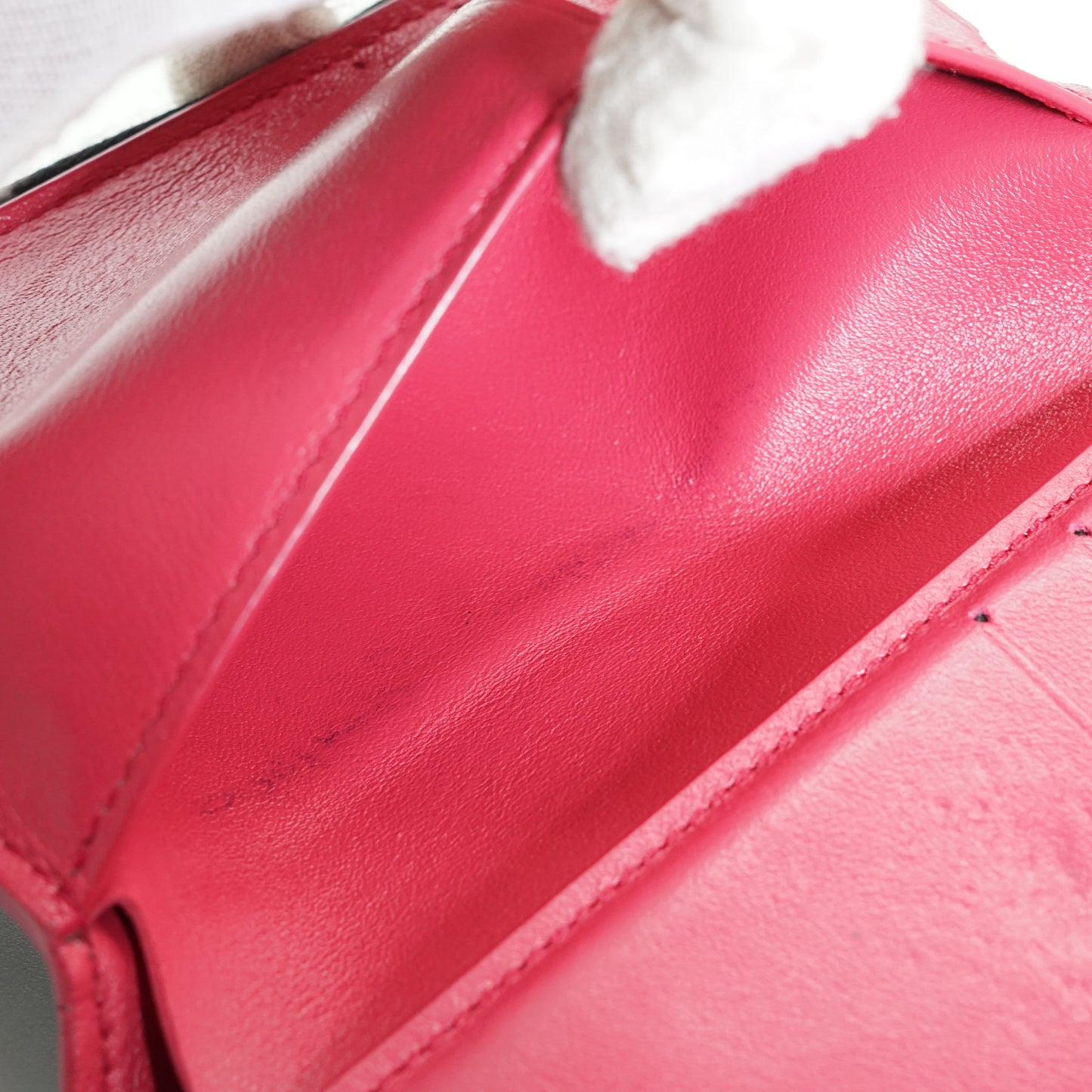 Capucines Bicolor Taurillon Compact Wallet