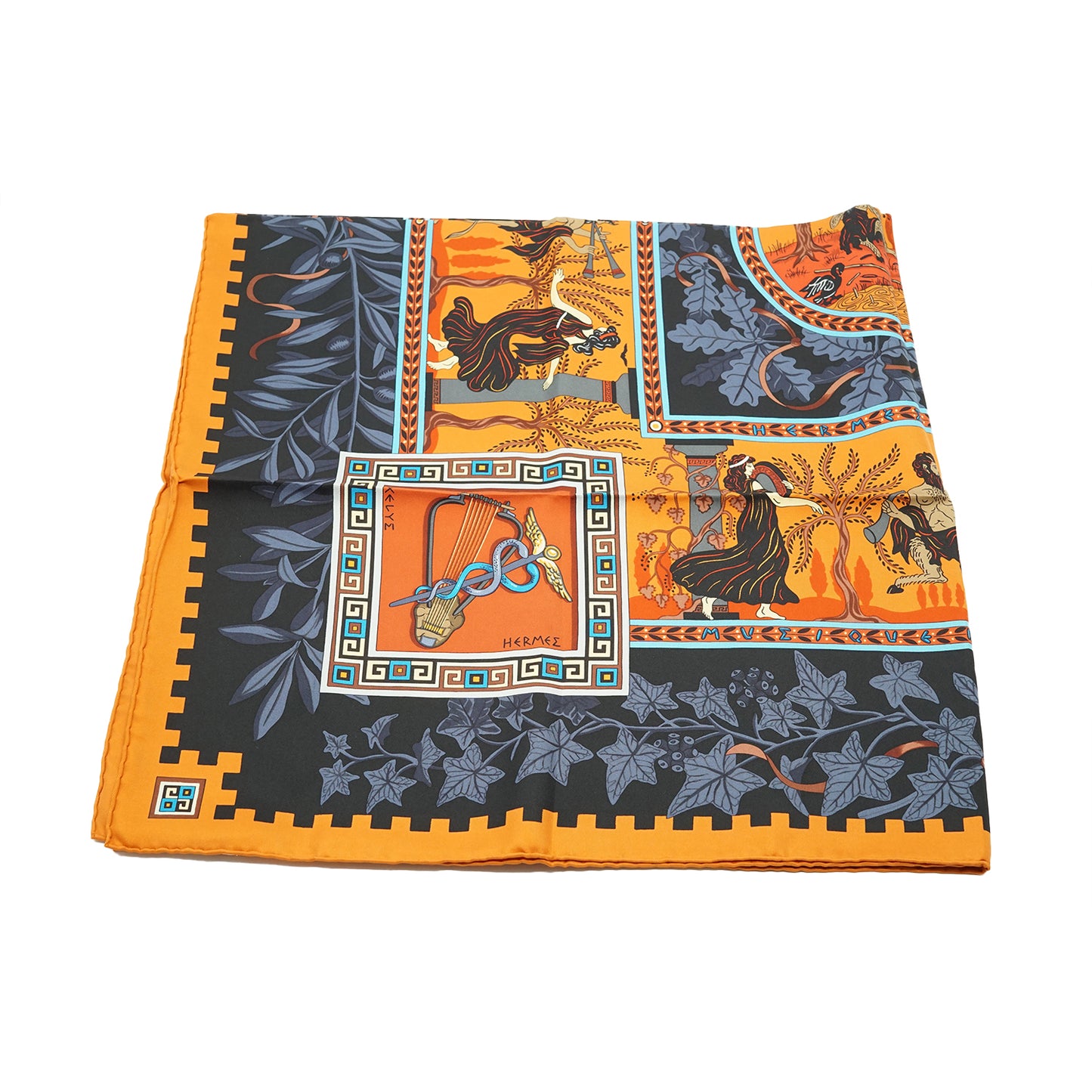 Musique des Dieux Silk Carre 90