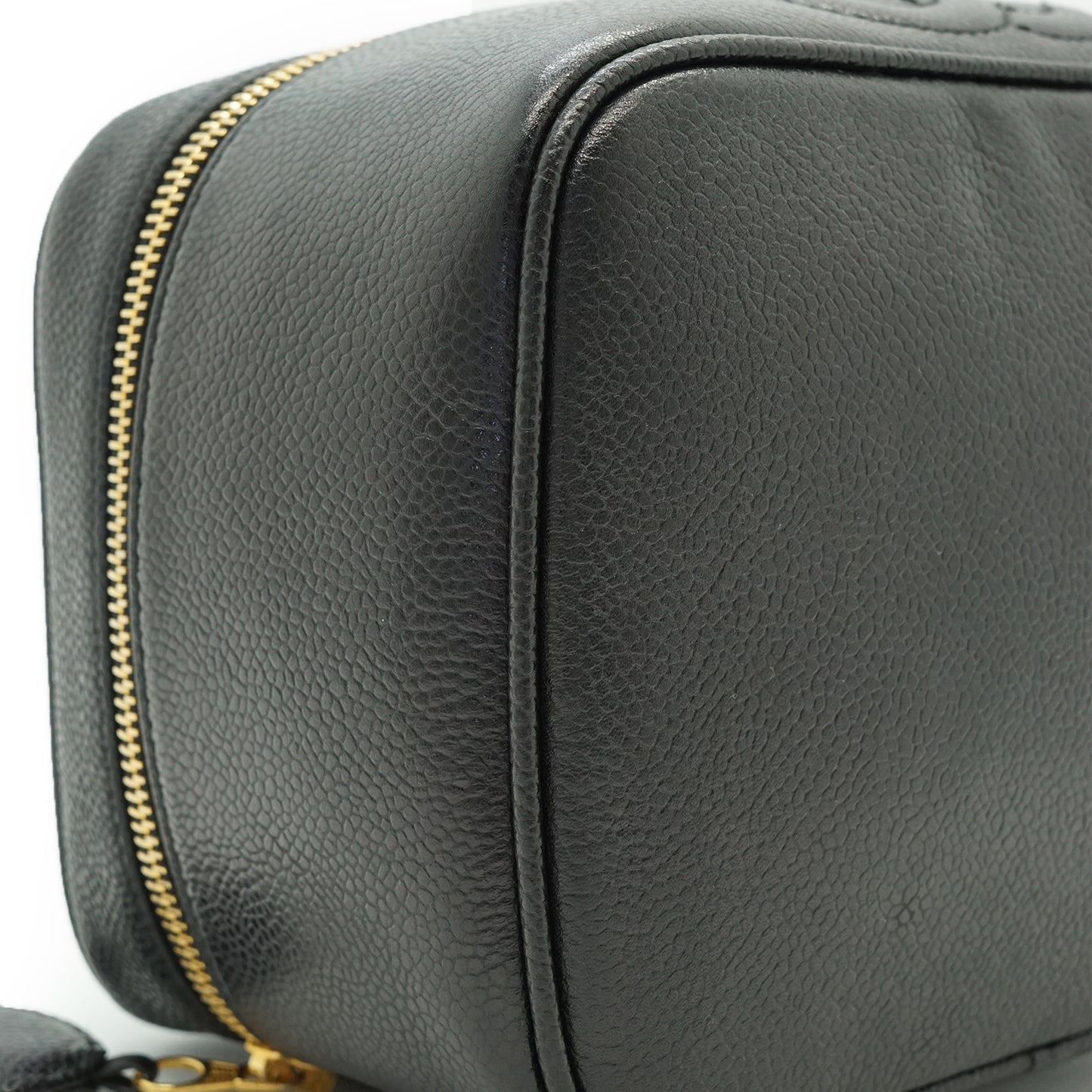 Vintage CC Caviar Small Vanity Bag