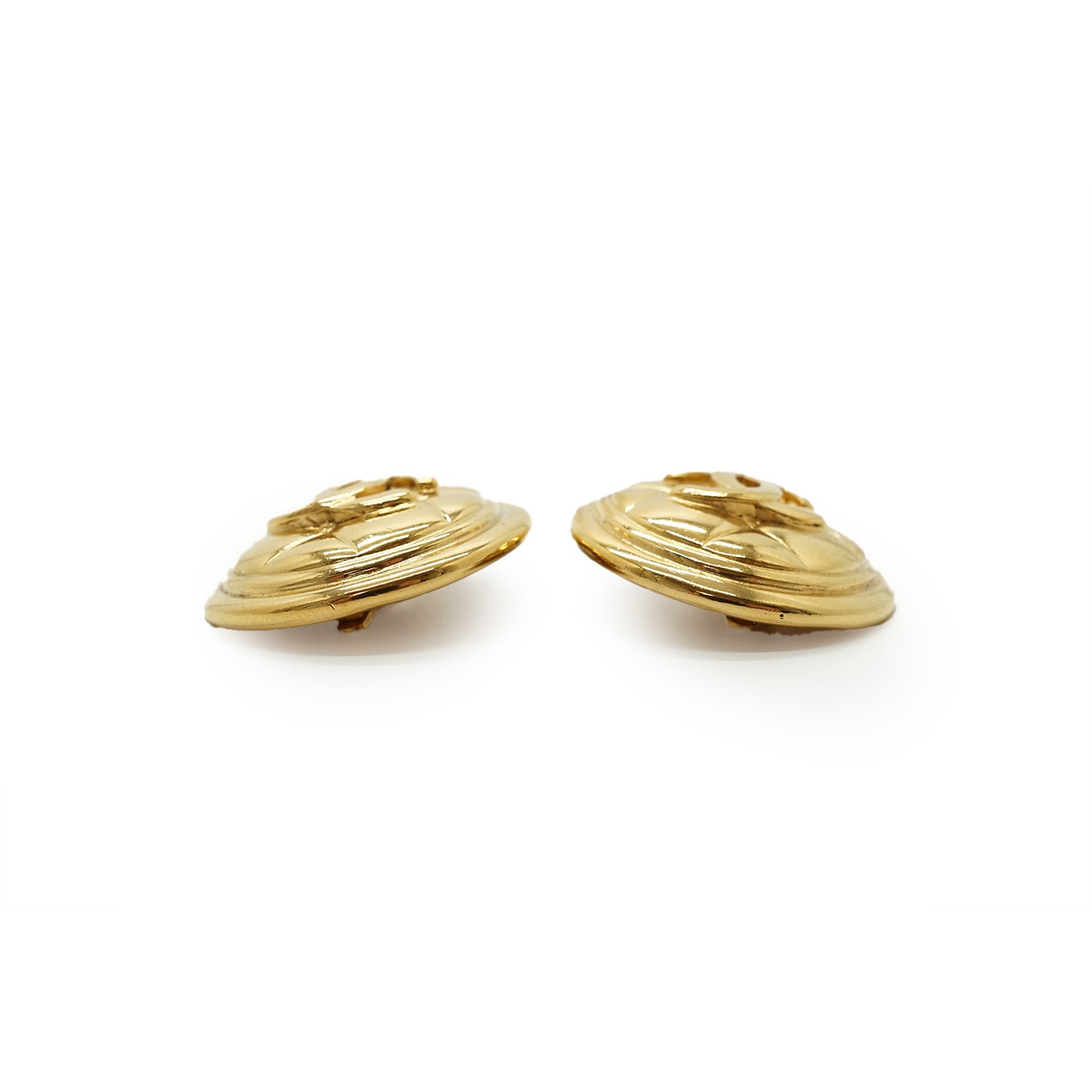CC Matelasse Button Clip-on Earrings GP