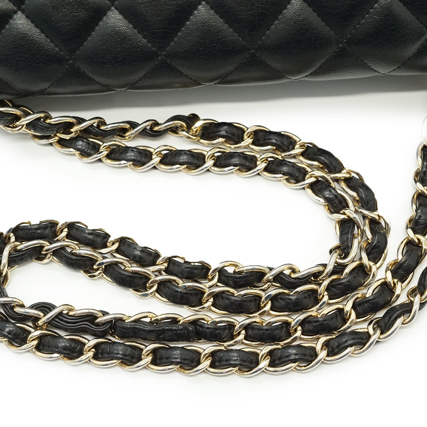 Lambskin Matelasse Classic Jumbo 30 Double Flap Chain Shoulder Bag
