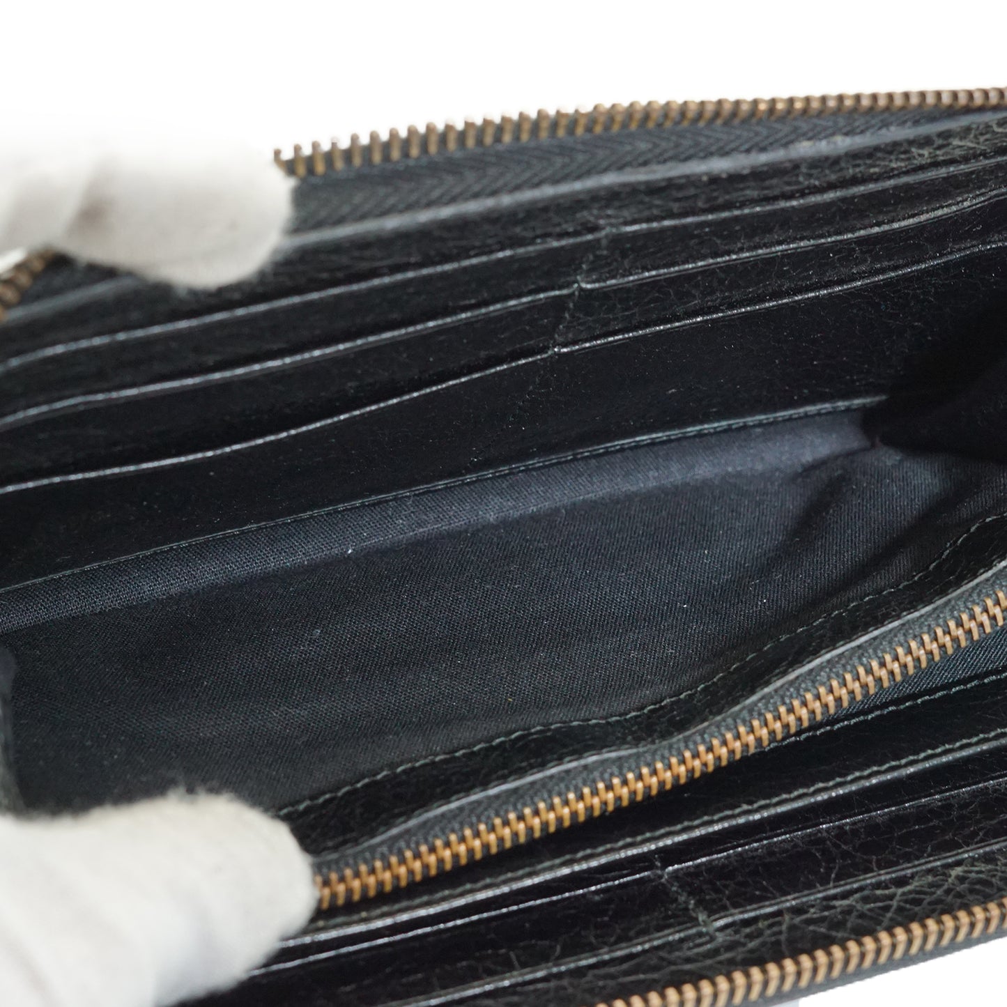 Le City Arena Lambskin Zip Around Long Wallet