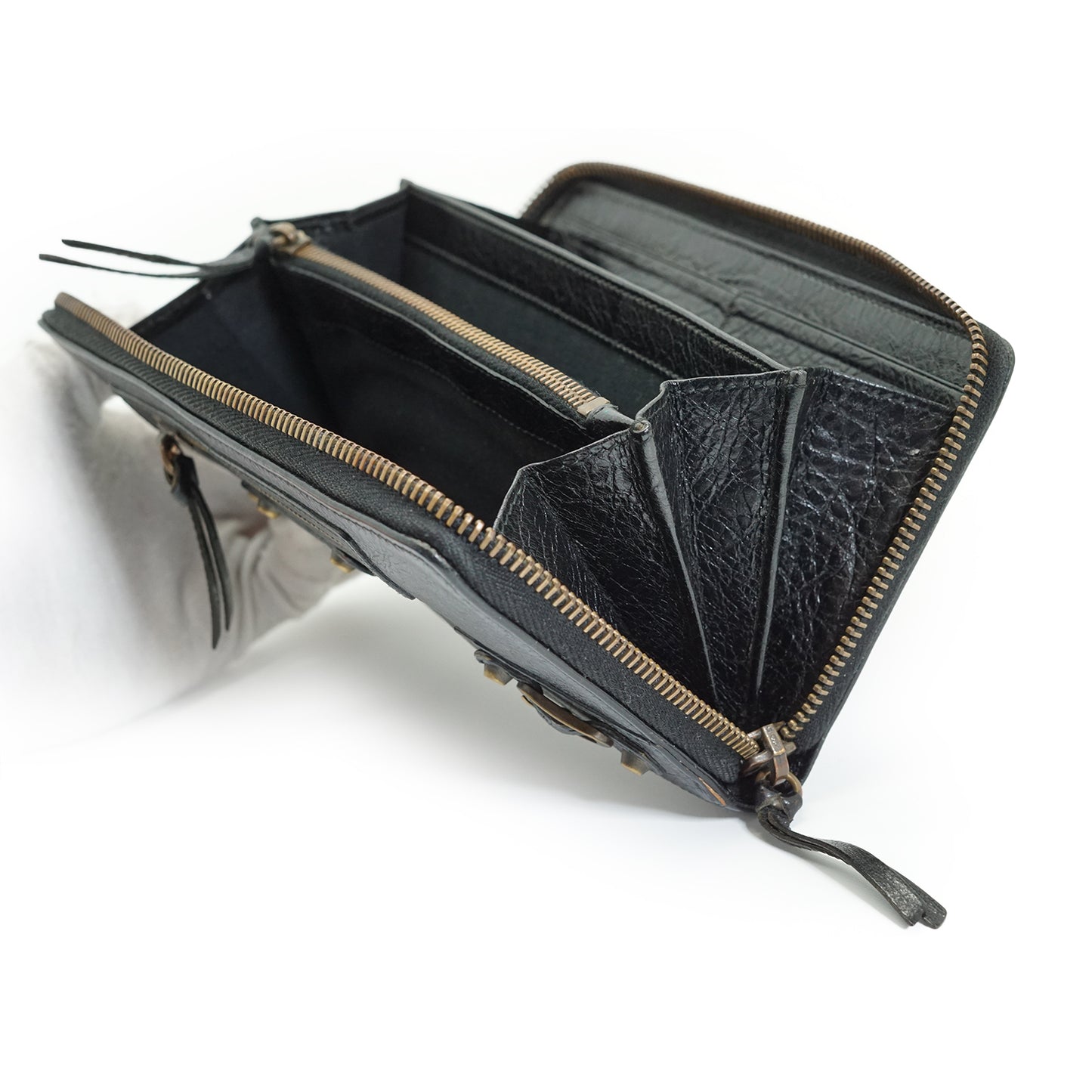 Le City Arena Lambskin Zip Around Long Wallet
