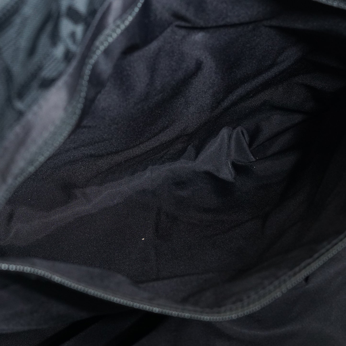 New Travel Line Nylon Tote MM