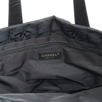 New Travel Line Nylon Tote MM