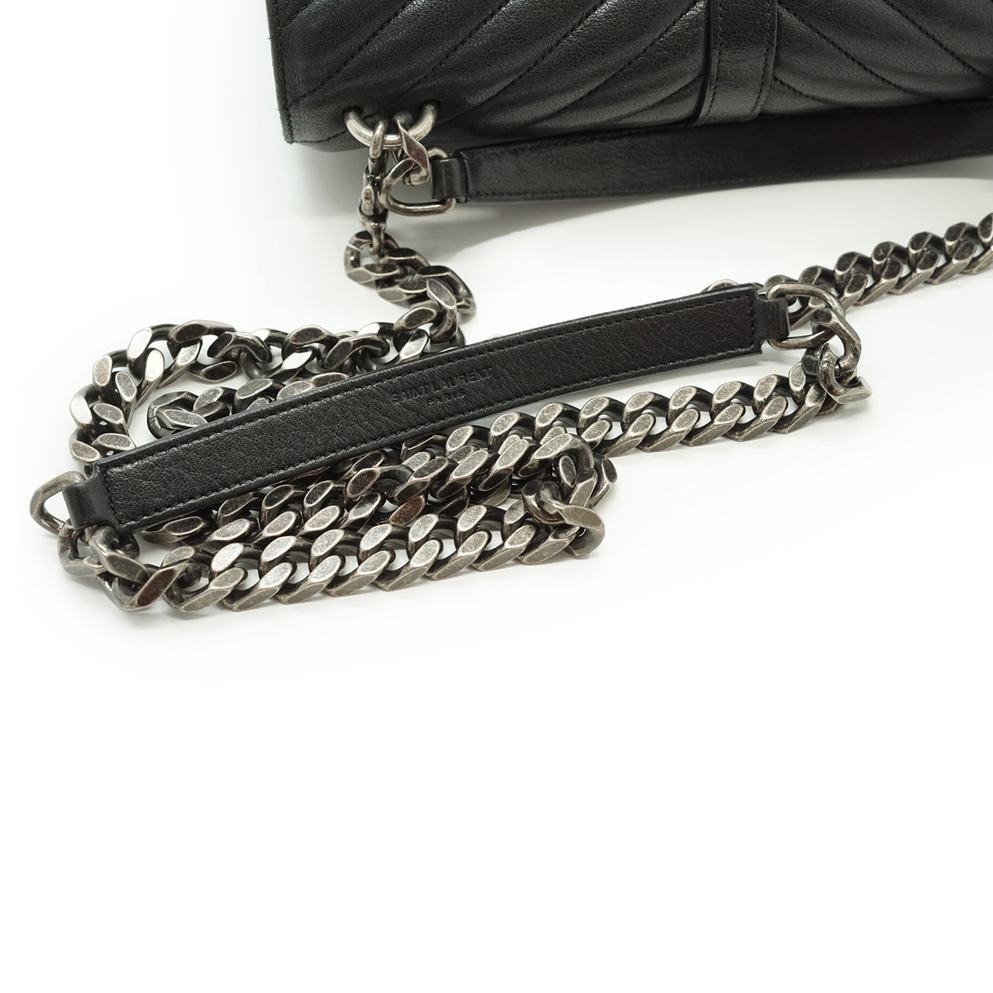 College Chain Shoulder Bag Medium