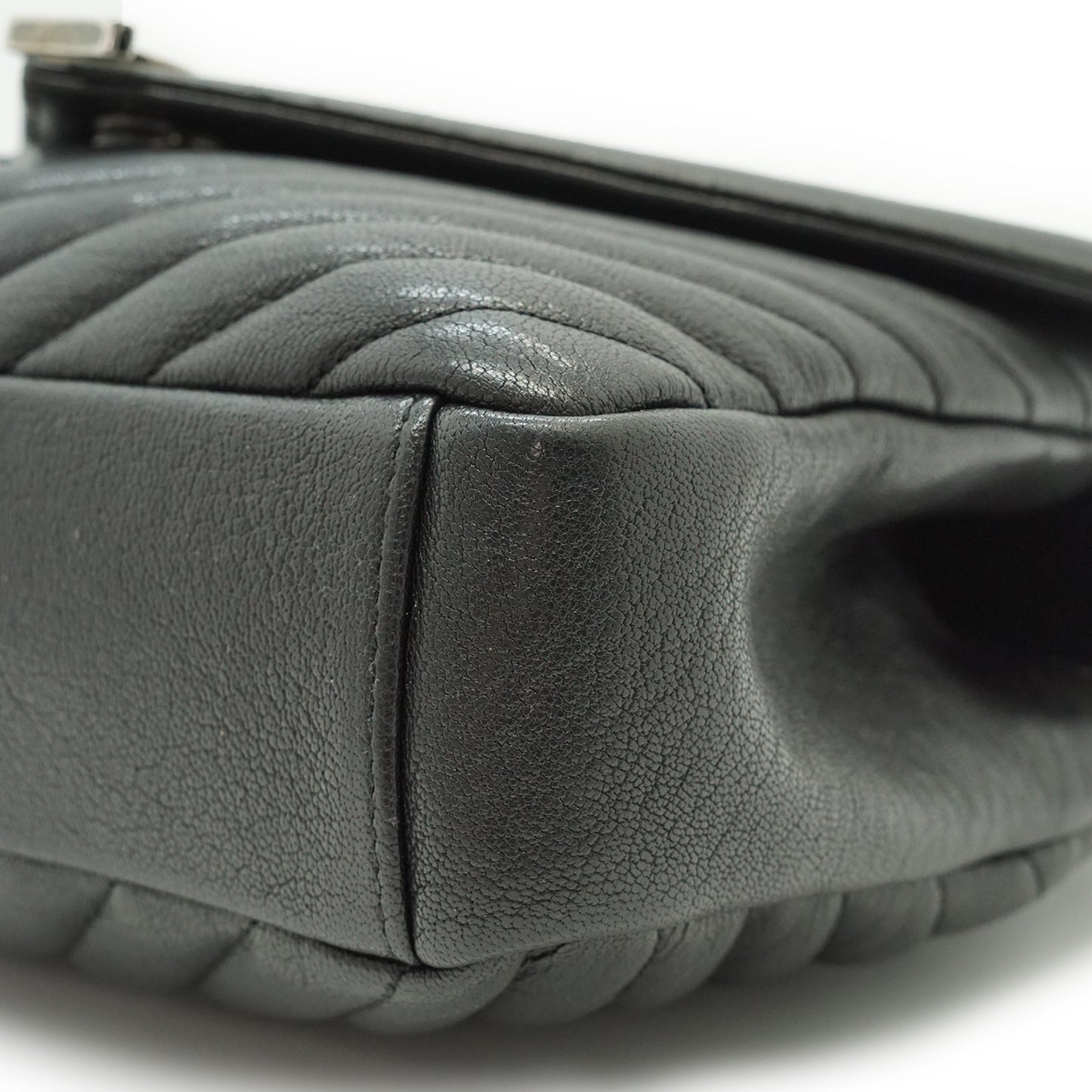 College Chain Shoulder Bag Medium