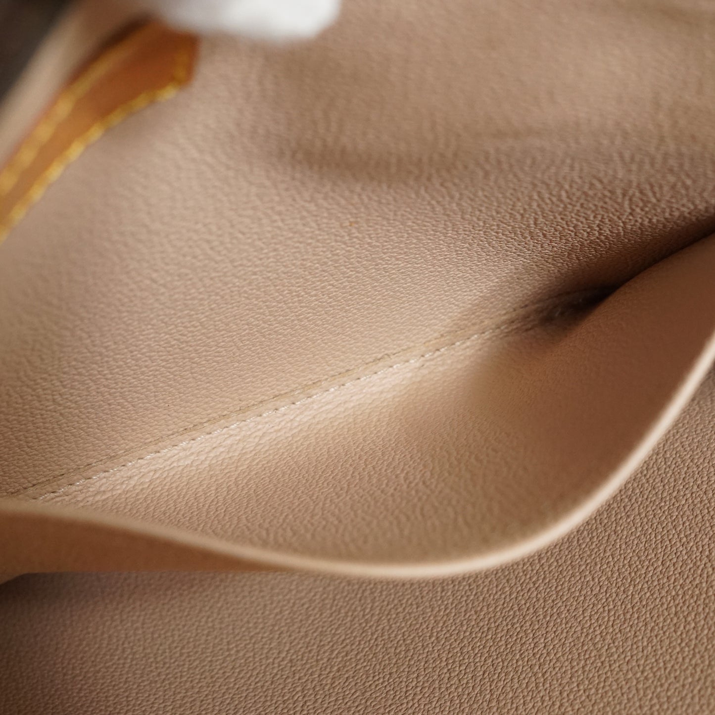 Monogram Sac Plat