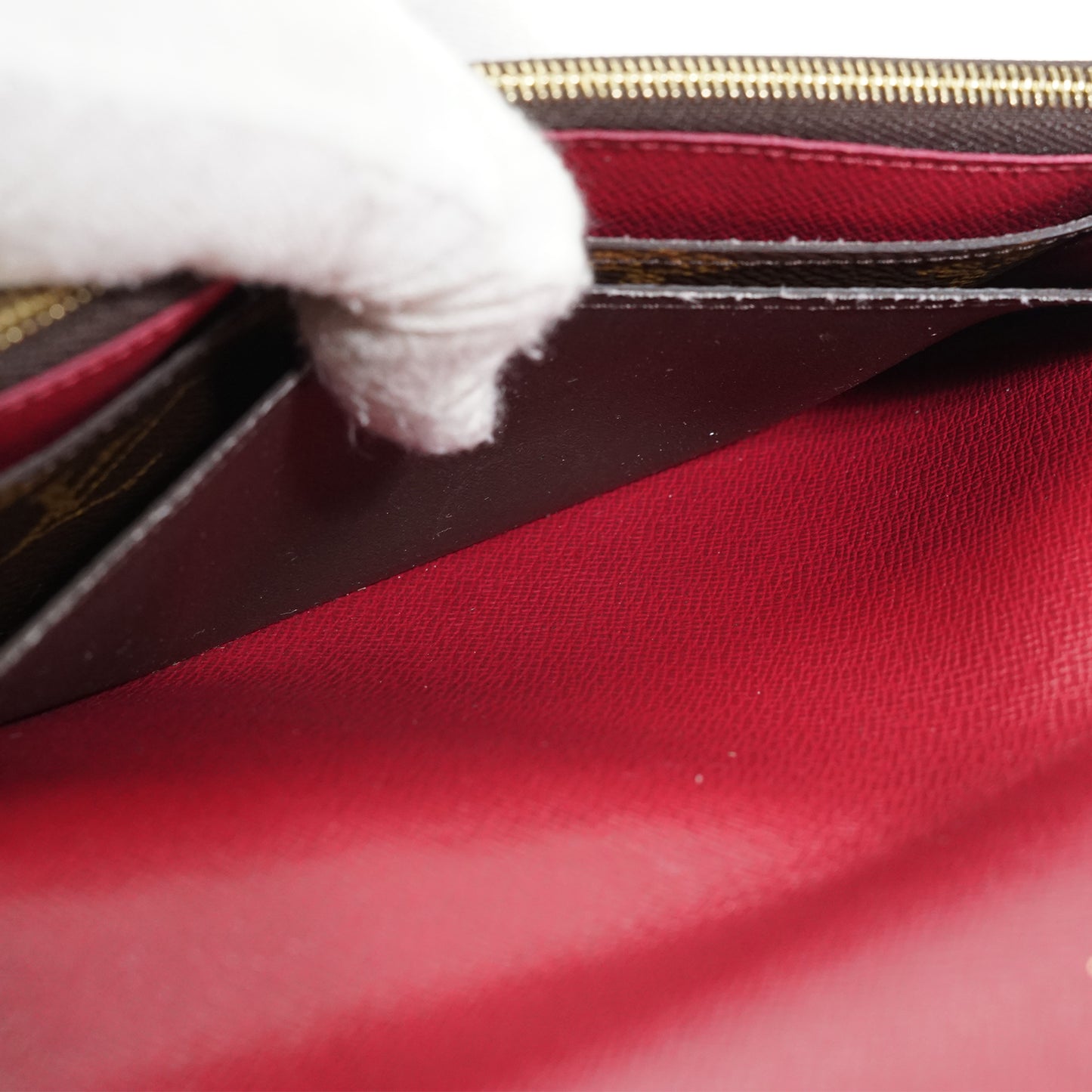 Monogram Portefeuille Emilie Long Wallet