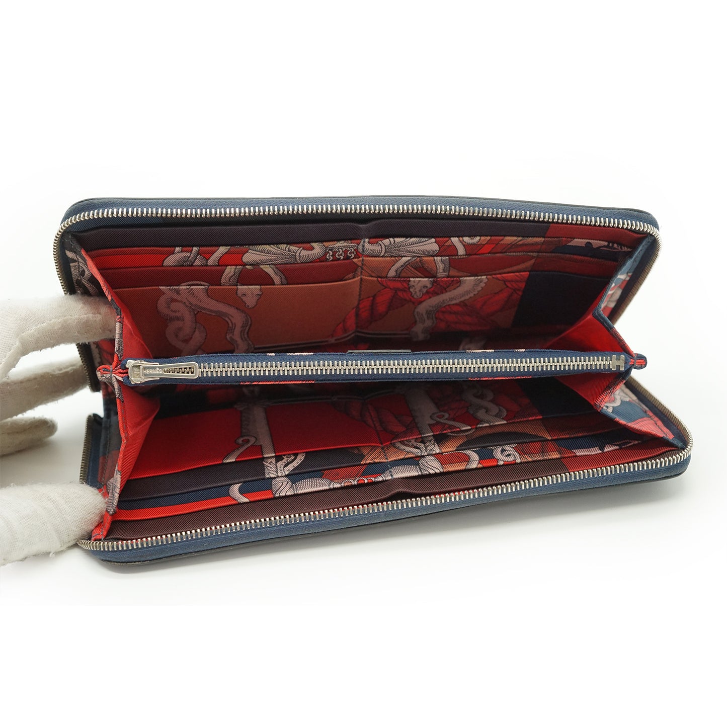 Epsom Della Cavalleria Azap Silk-in Long Wallet