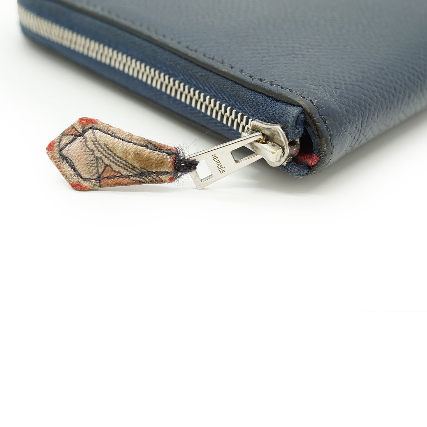 Epsom Della Cavalleria Azap Silk-in Long Wallet