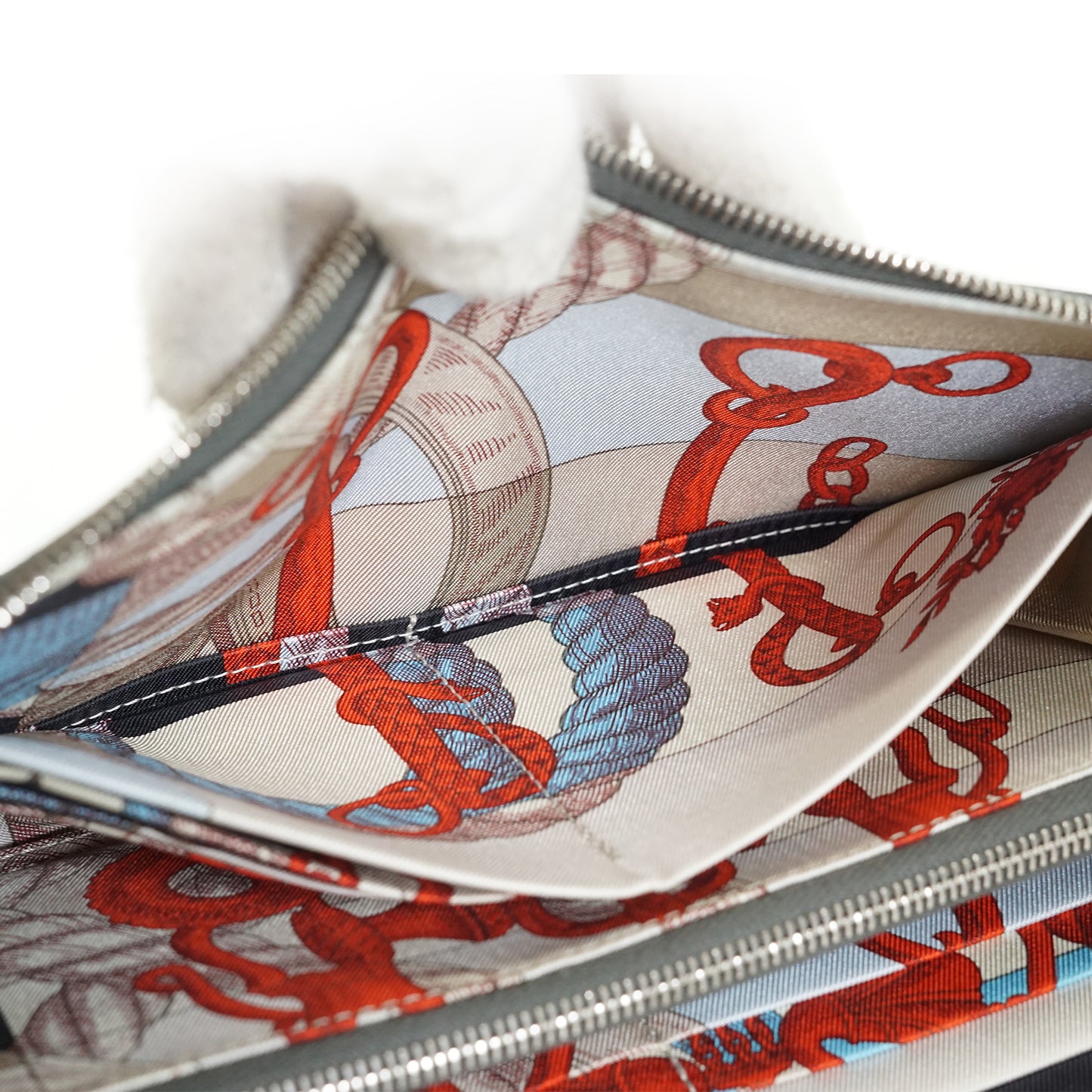 Evercolor Gris Misty Della Cavalleria Azap Silk-in Long Wallet