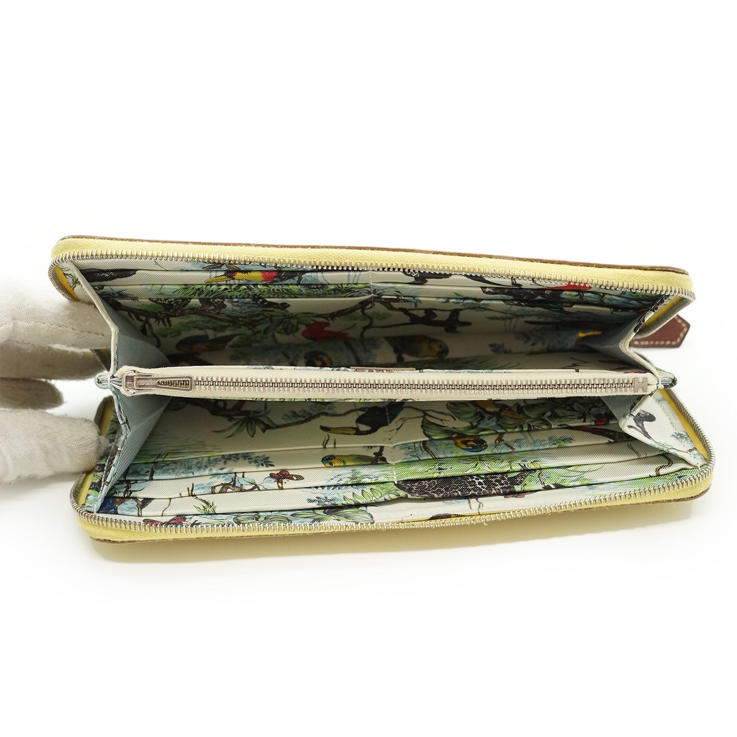 Epsom Jaune Poussin Palladium Equateur Azap Silk-in Long Wallet