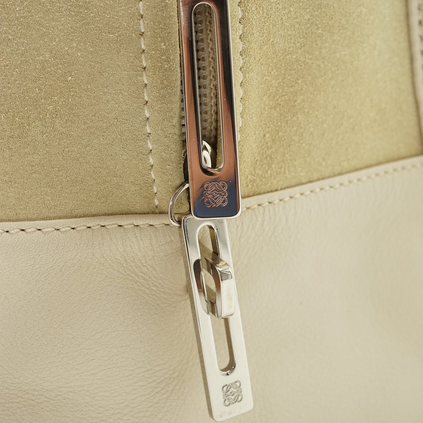 Suede Amazona 36