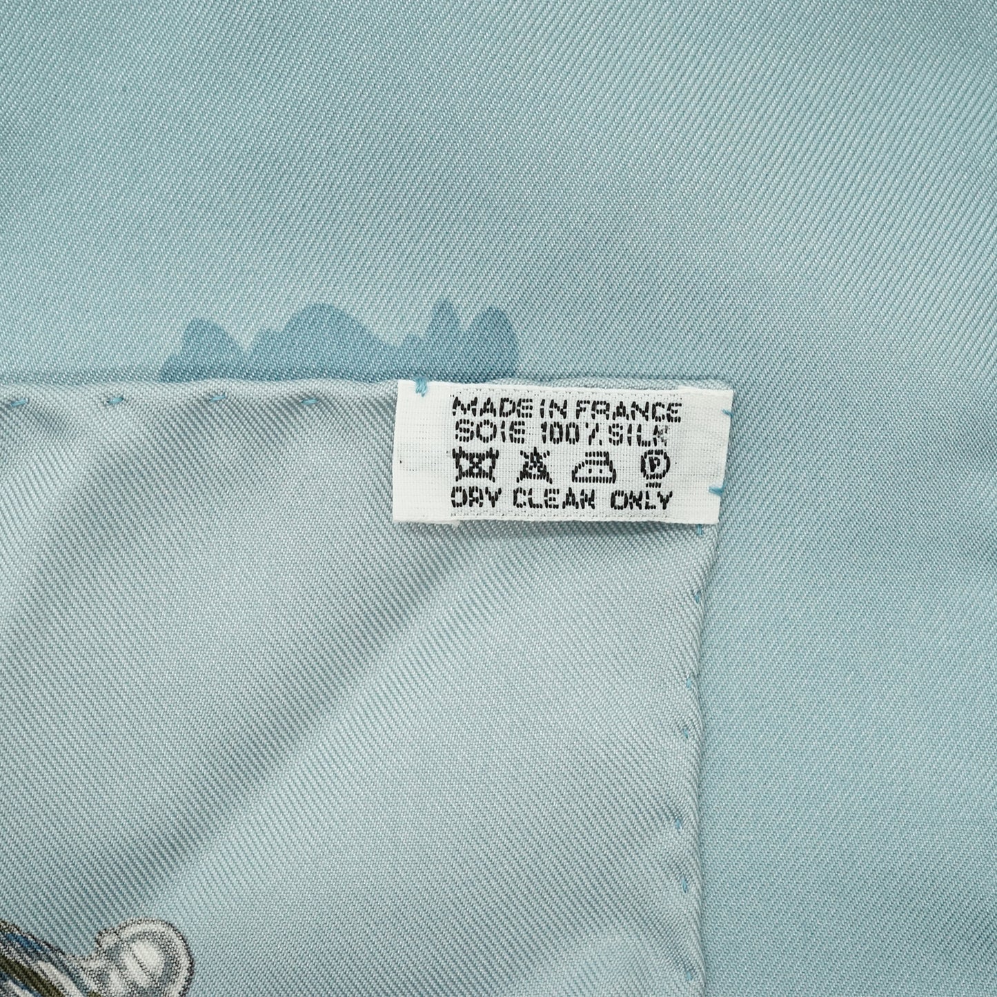 Au Plus Dru by Rybaltchenko Silk Carre 90