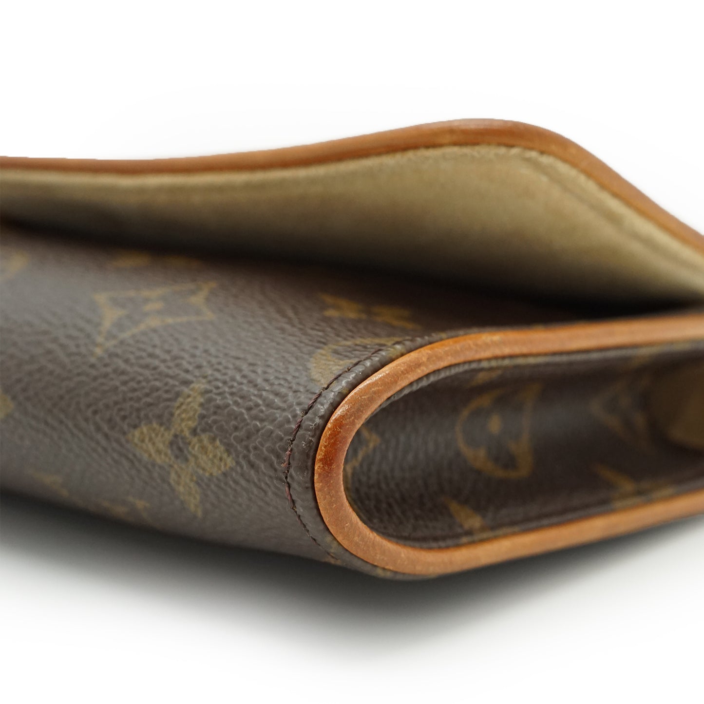 Monogram Twin Pochette GM