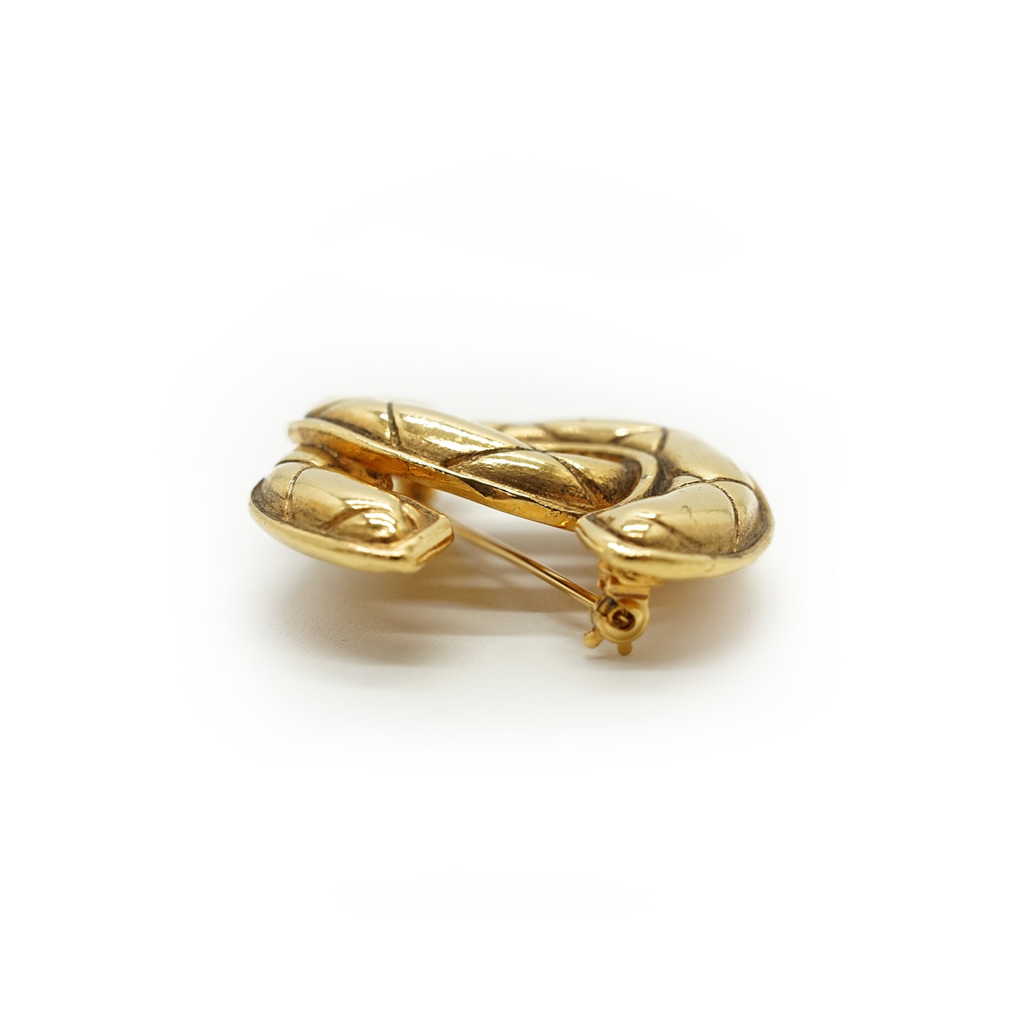 CC Matelasse Brooch GP