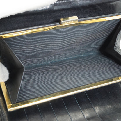 CC Caviar Skin Bifold Long Wallet