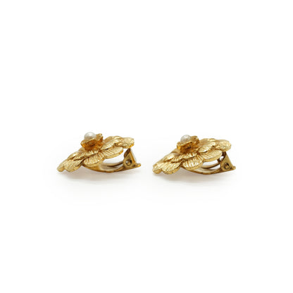 Camellia Pearl Clip-on Earrings GP