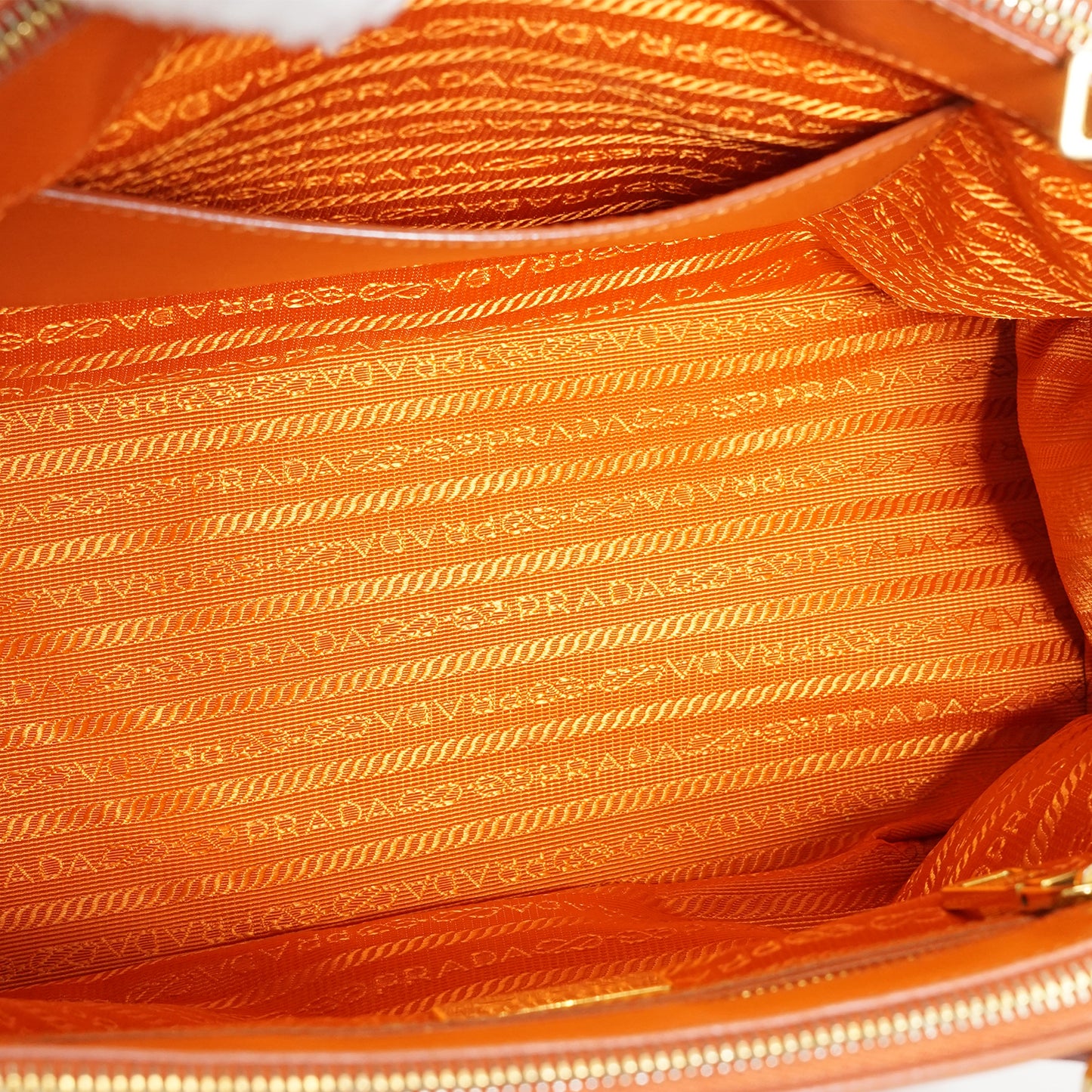 2way Saffiano Galleria Medium Double Zip Tote