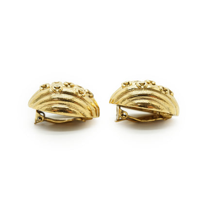 Vintage Multiple CC Shell Clip-on Earrings GP