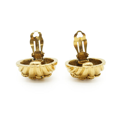 Vintage Multiple CC Shell Clip-on Earrings GP
