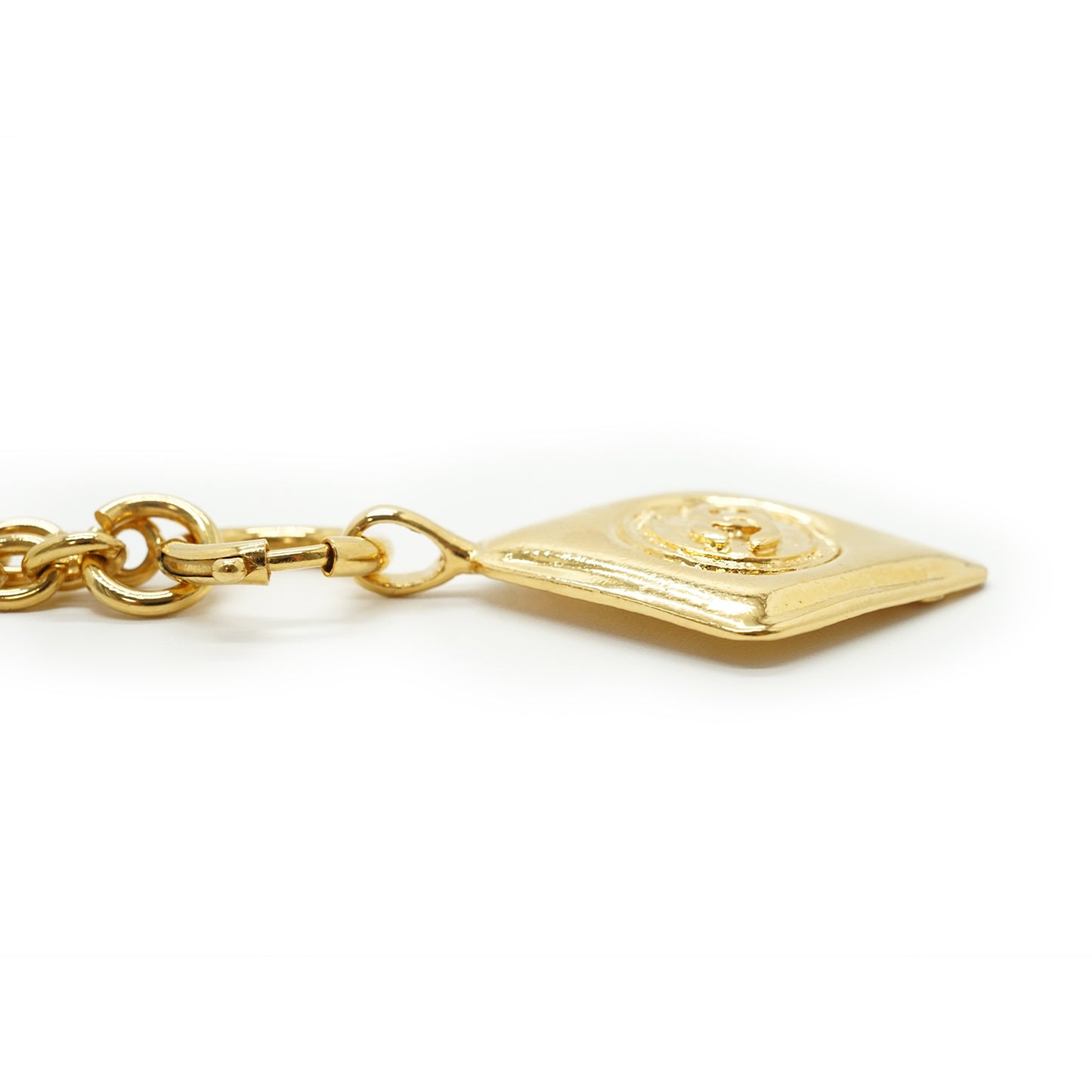 Vintage CC Diamond-shaped Pendant Necklace GP