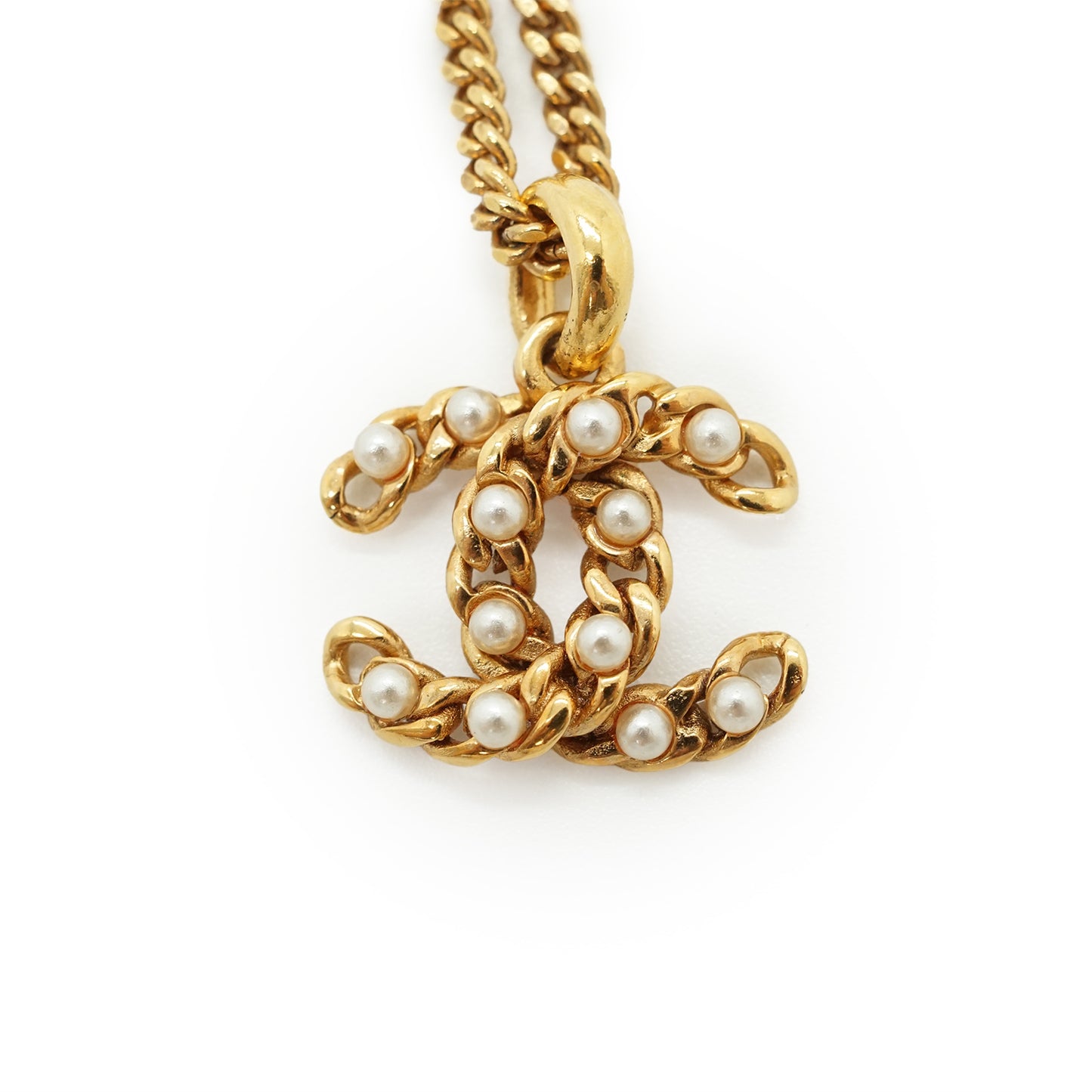 CC Faux Pearl Pendant Necklace