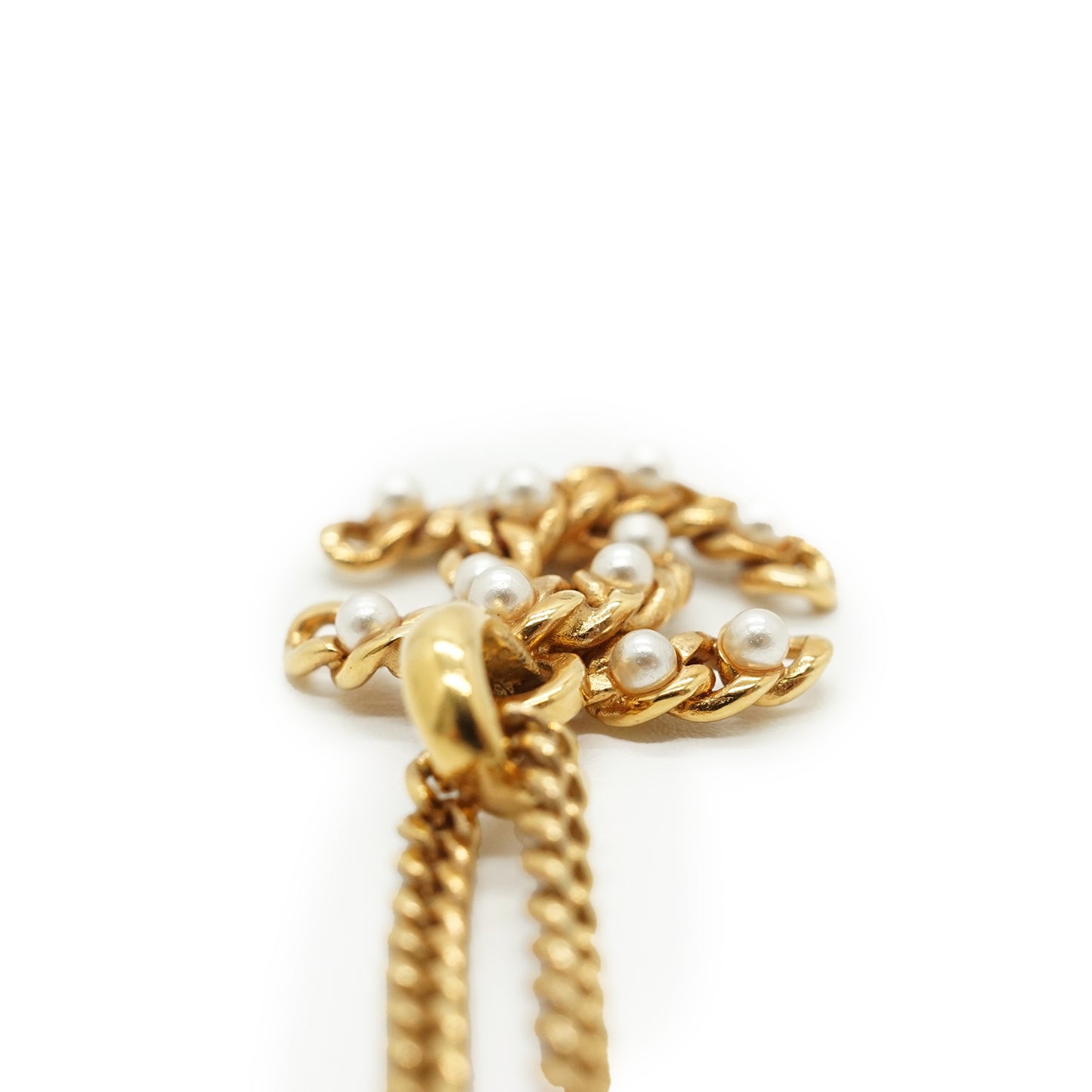 CC Faux Pearl Pendant Necklace