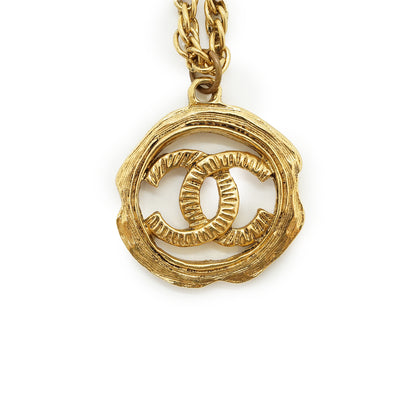CC Cut-out Medallion Necklace GP