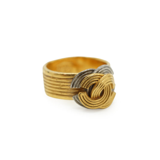 Vintage Double CC Gold Silver Textured Ring