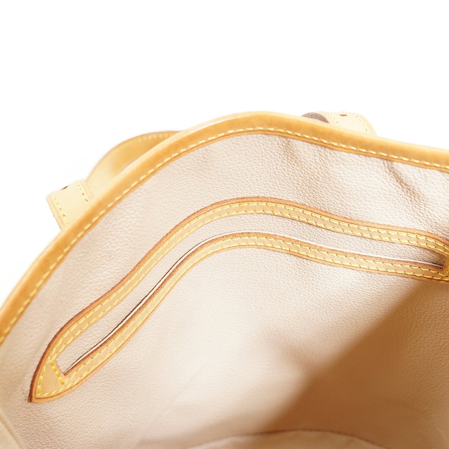 Monogram Marais Bucket PM