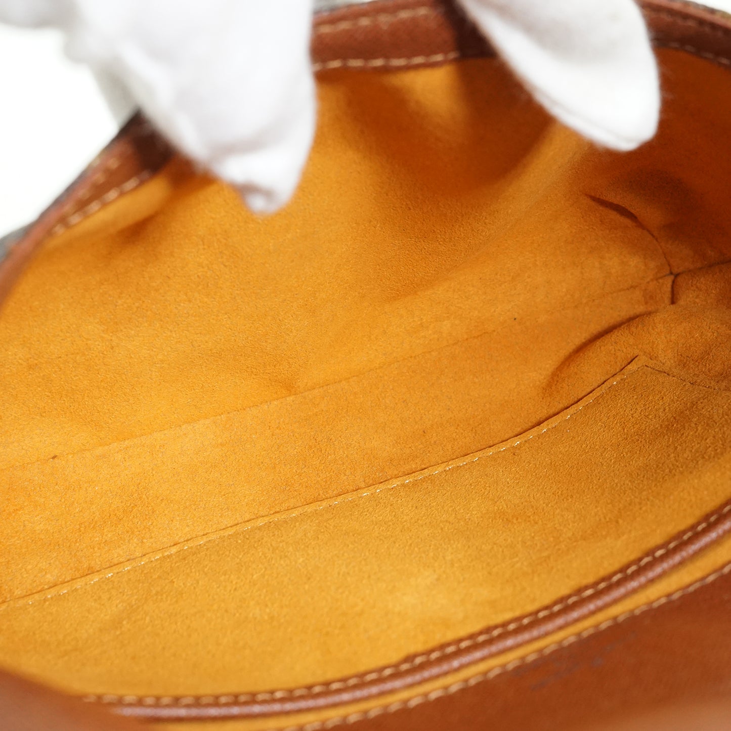 Monogram Musette Tango