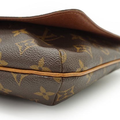Monogram Musette Tango