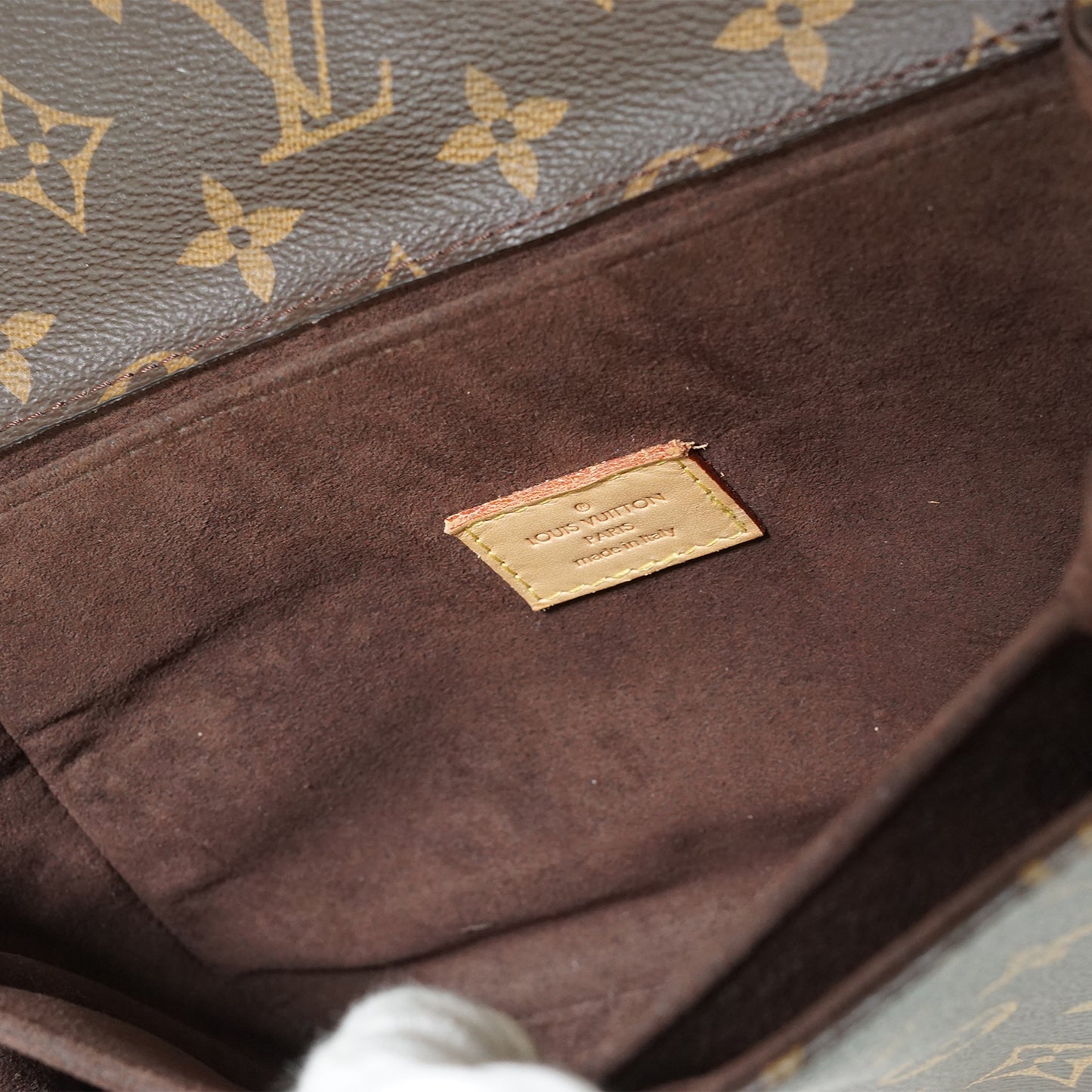 Monogram Pochette Metis MM