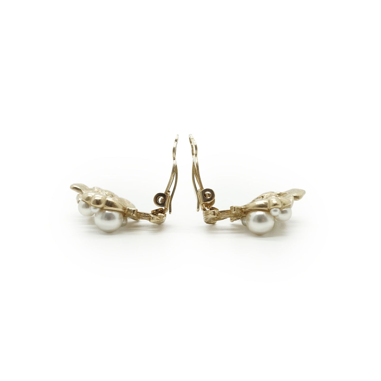 CC Camellia Flower Faux Pearl Clip-on Earrings GP