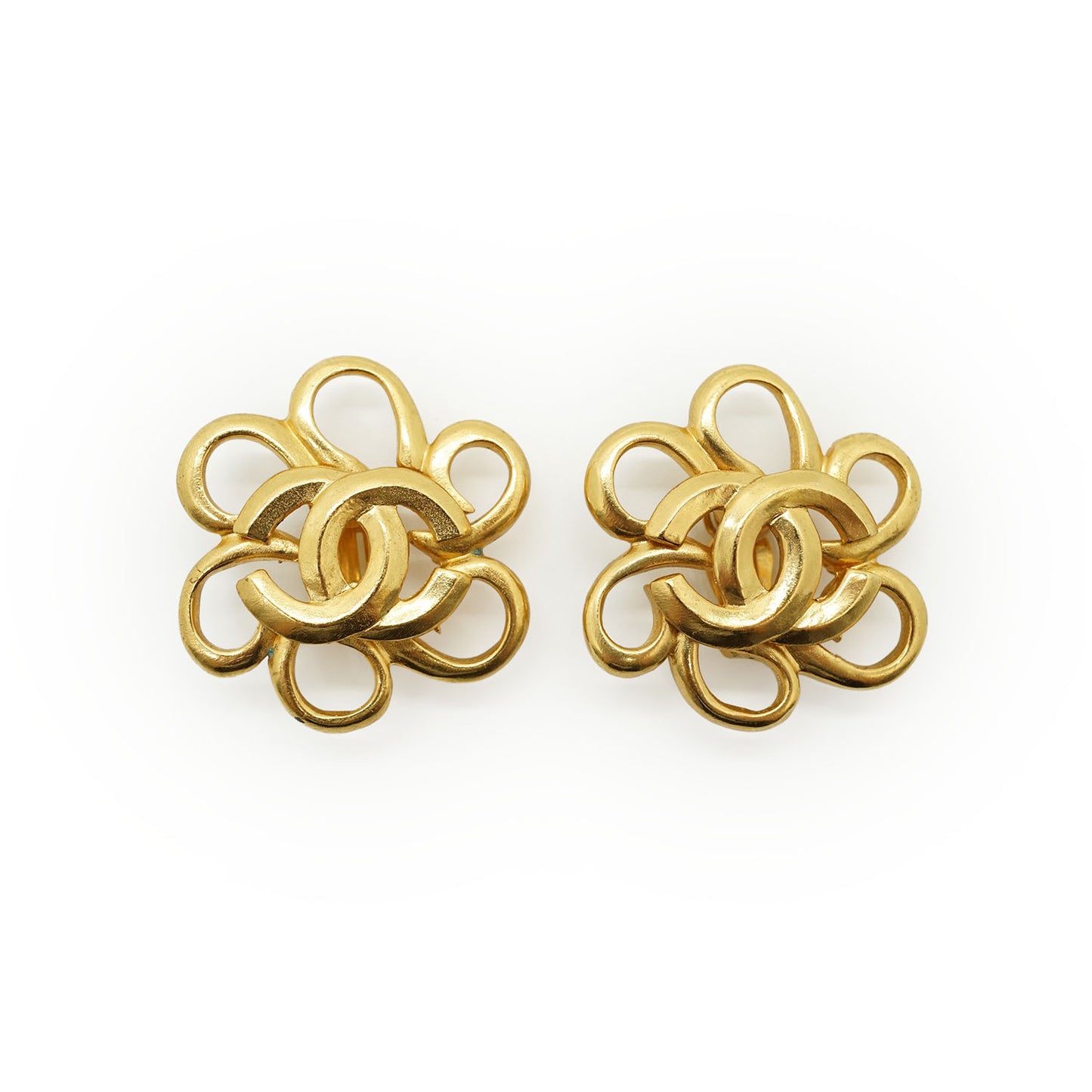 CC Flower Clip-on Earrings
