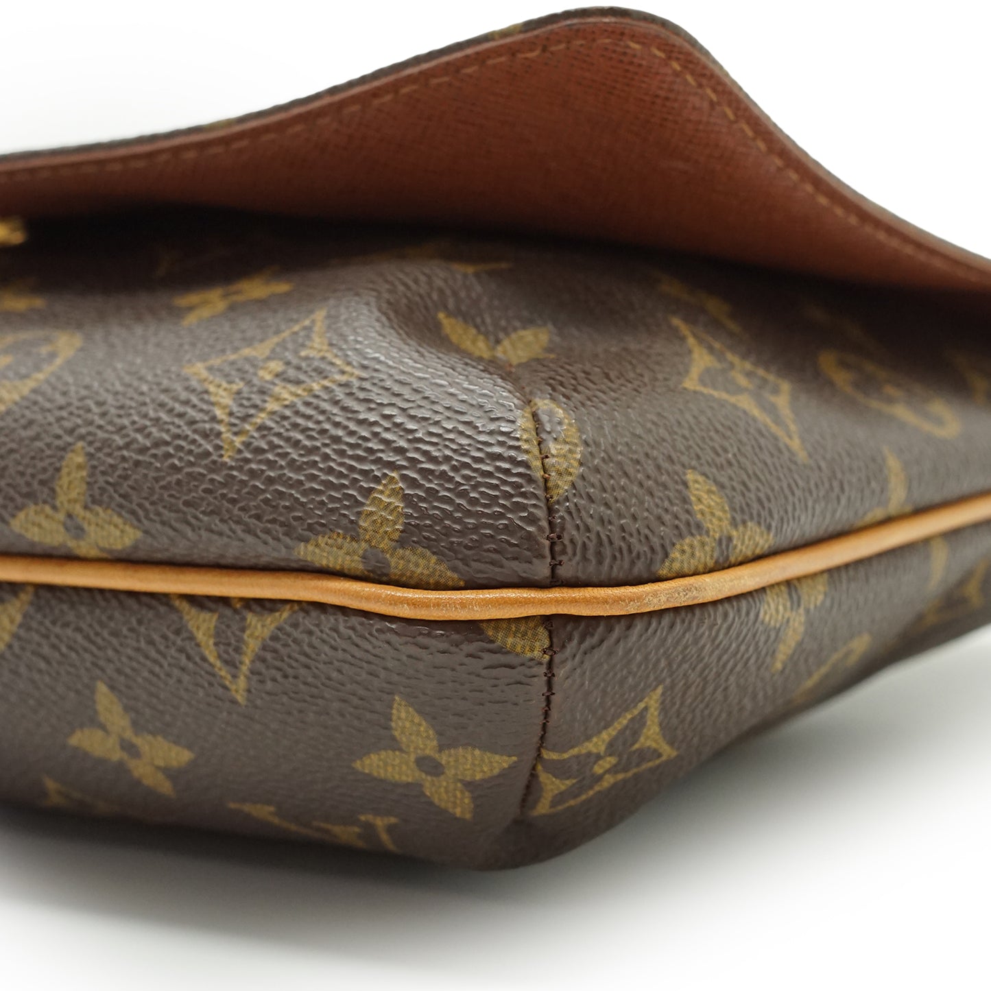Monogram Musette Tango