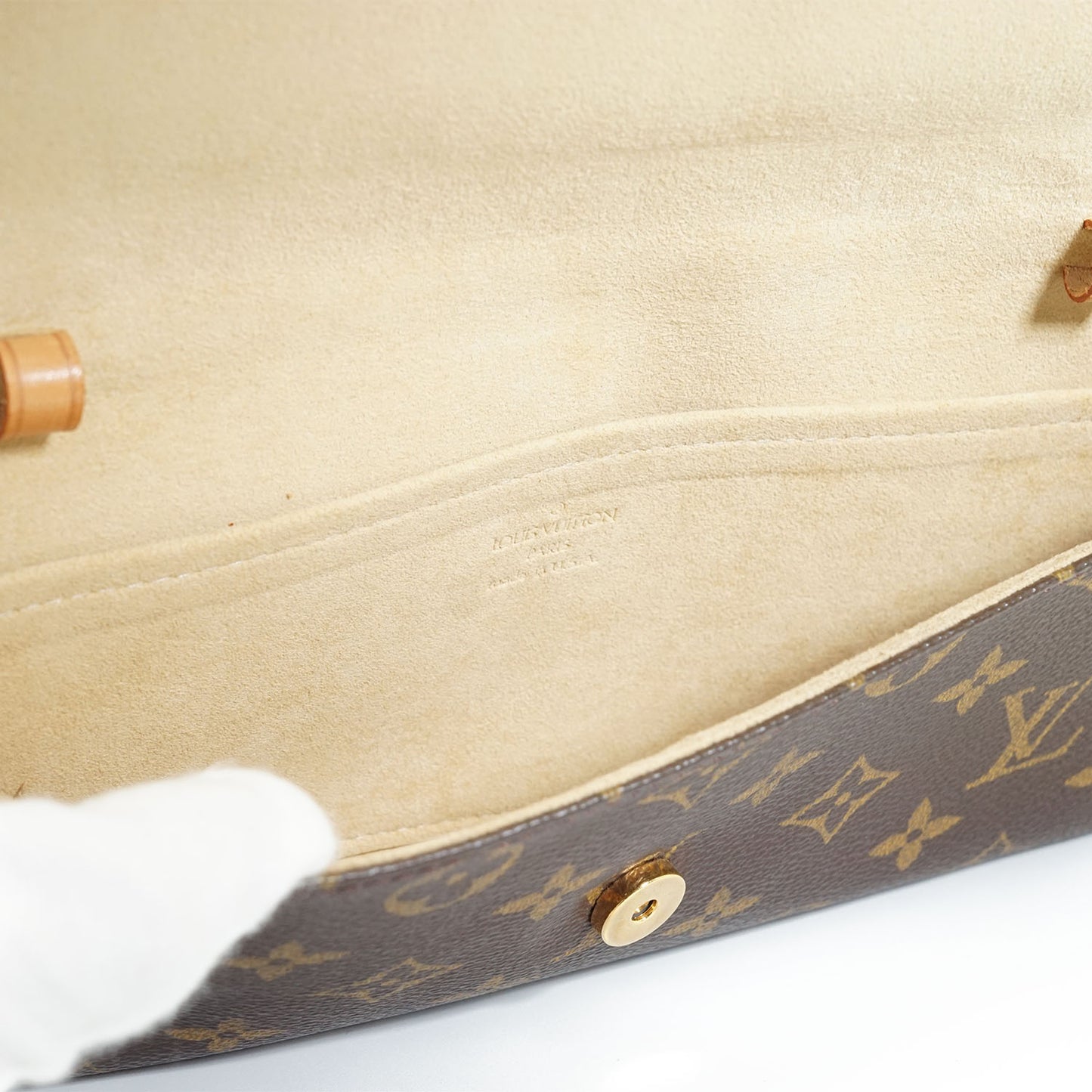 Monogram Twin Pochette GM