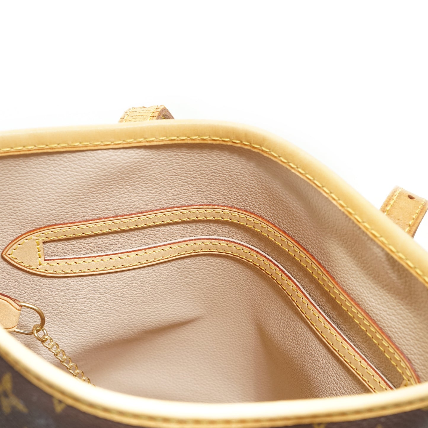 Monogram Marais Bucket PM