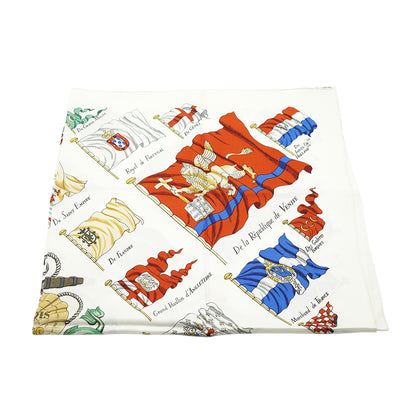 Pavois by Ledoux Silk Carre 90