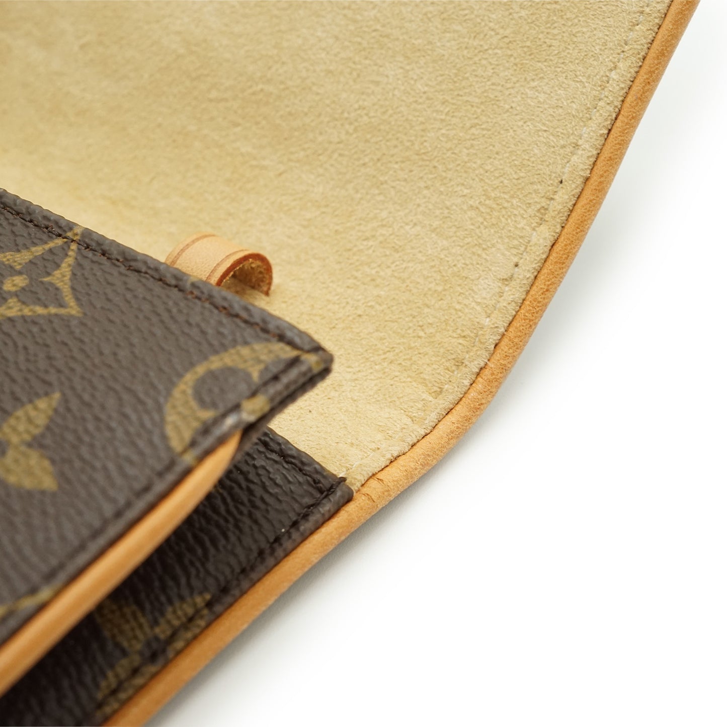 Monogram Twin Pochette GM