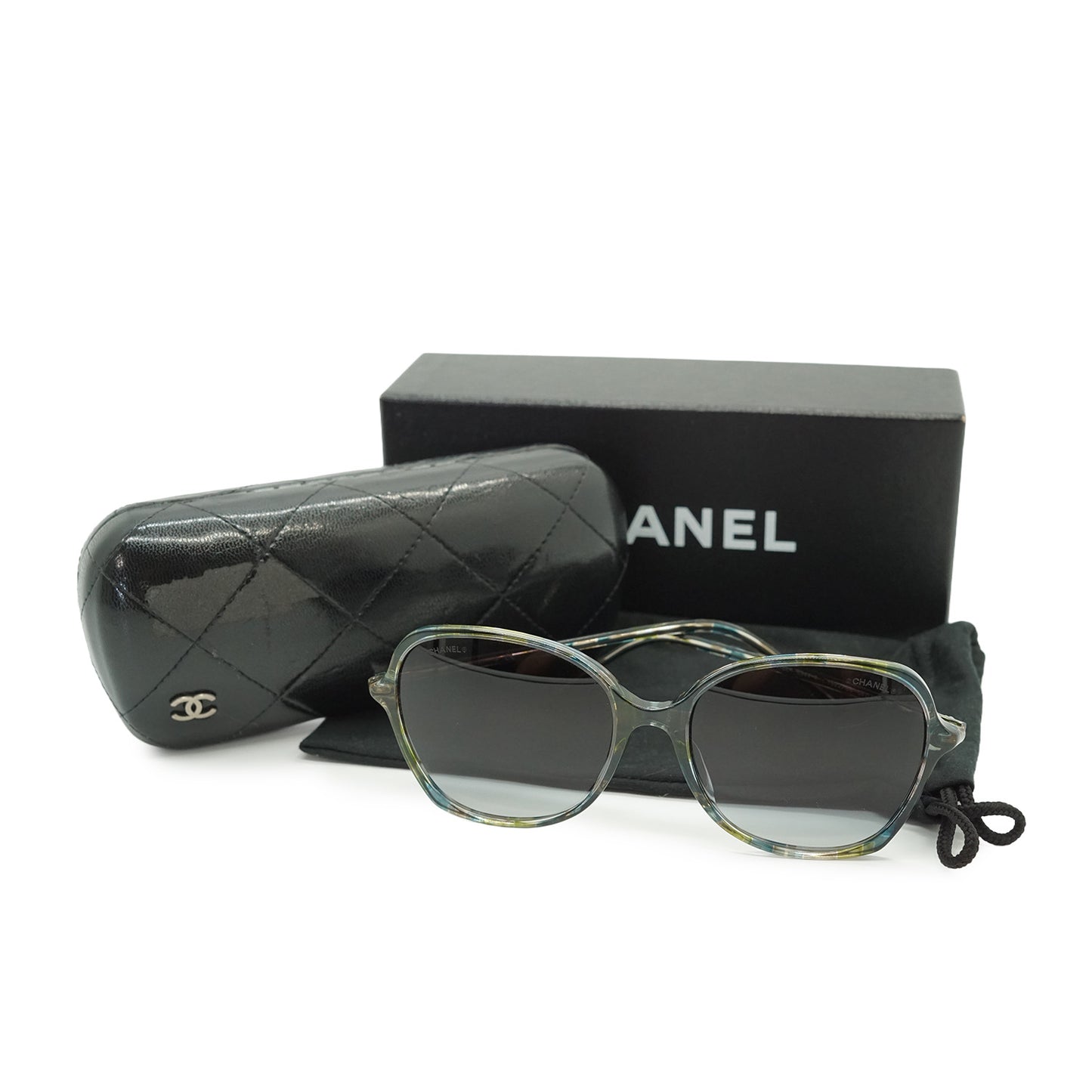 CC Tortoiseshell Frame Sunglasses